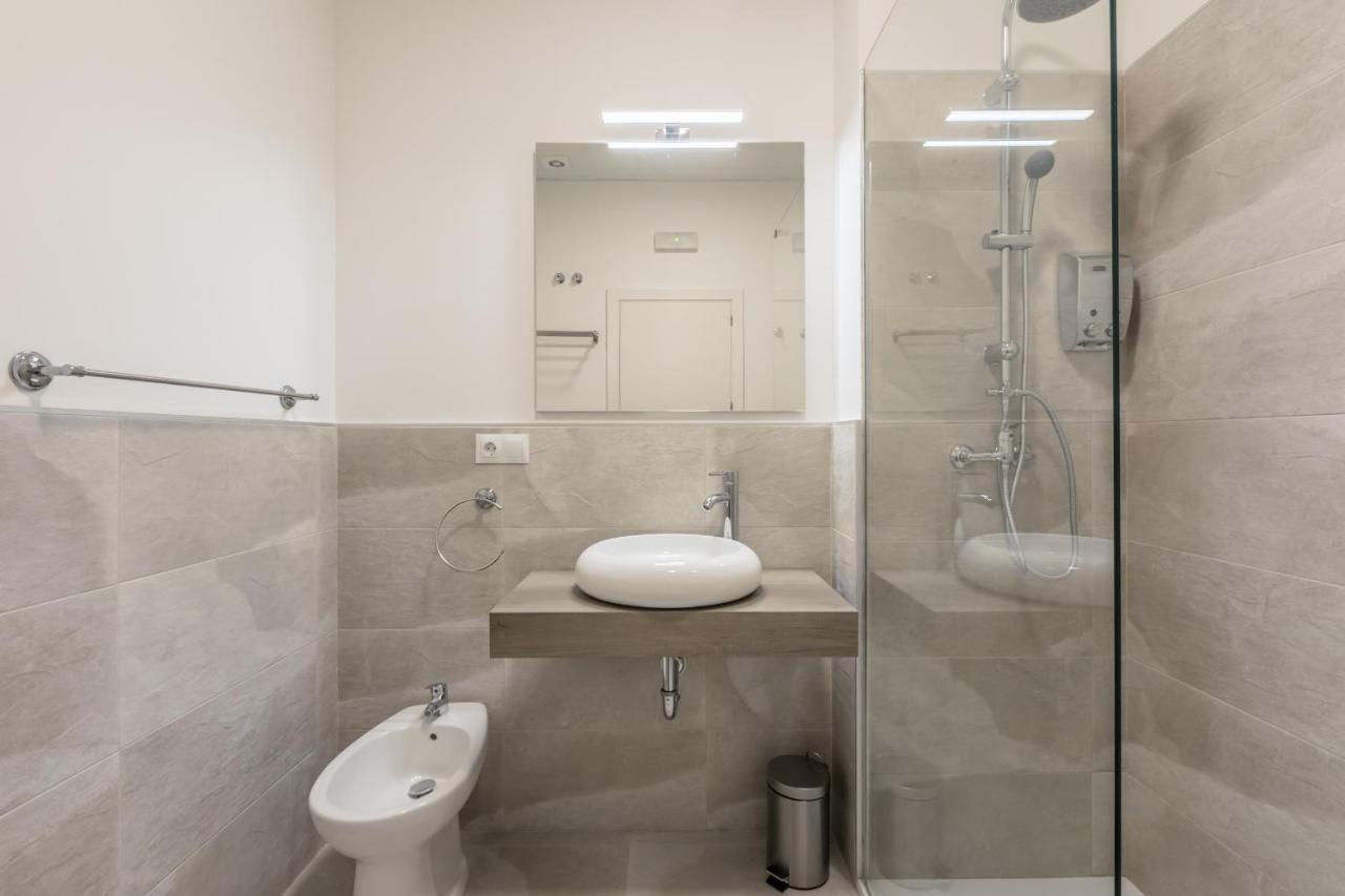 Green-Apartments Sierpes Luxury Suites Sevilla Exteriör bild